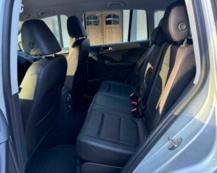 Сірий Фольксваген Тігуан, об'ємом двигуна 2 л та пробігом 71 тис. км за 7600 $, фото 11 на Automoto.ua