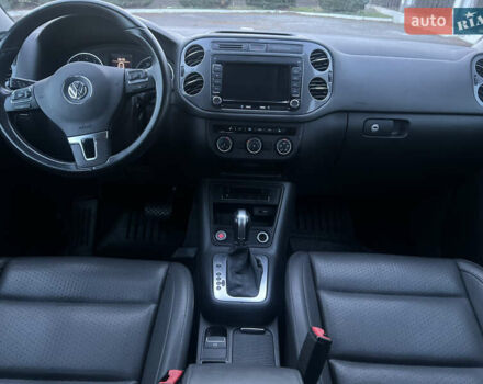 Серый Фольксваген Тигуан, объемом двигателя 2 л и пробегом 220 тыс. км за 12350 $, фото 15 на Automoto.ua