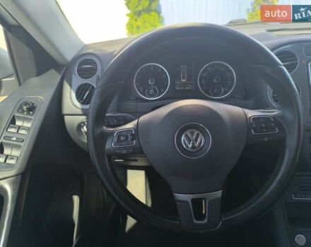 Сірий Фольксваген Тігуан, об'ємом двигуна 1.99 л та пробігом 186 тис. км за 13200 $, фото 17 на Automoto.ua