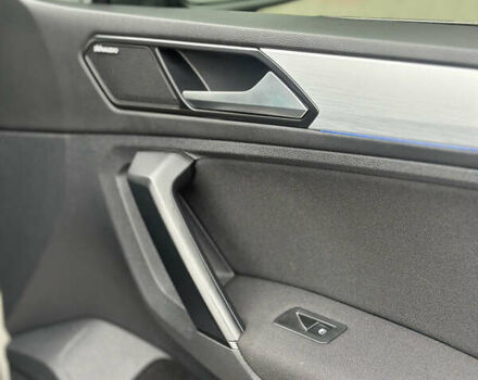 Серый Фольксваген Тигуан, объемом двигателя 1.98 л и пробегом 115 тыс. км за 23300 $, фото 26 на Automoto.ua