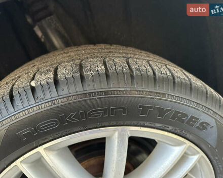 Серый Фольксваген Тигуан, объемом двигателя 1.98 л и пробегом 105 тыс. км за 15400 $, фото 31 на Automoto.ua