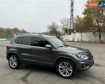 Серый Фольксваген Тигуан, объемом двигателя 2 л и пробегом 163 тыс. км за 15700 $, фото 9 на Automoto.ua