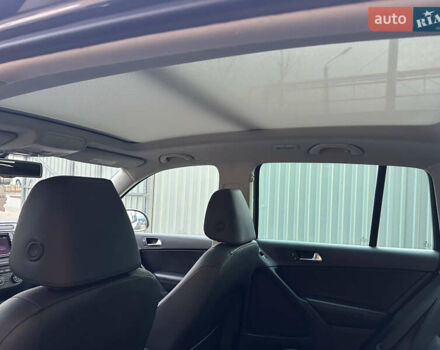 Серый Фольксваген Тигуан, объемом двигателя 1.98 л и пробегом 105 тыс. км за 15400 $, фото 28 на Automoto.ua