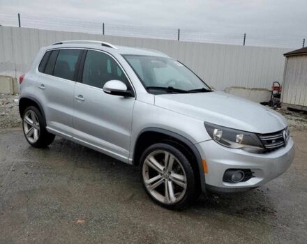 Сірий Фольксваген Тігуан, об'ємом двигуна 2 л та пробігом 126 тис. км за 3000 $, фото 2 на Automoto.ua