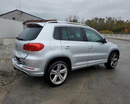 Сірий Фольксваген Тігуан, об'ємом двигуна 2 л та пробігом 126 тис. км за 3000 $, фото 3 на Automoto.ua