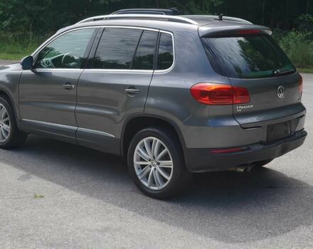 Серый Фольксваген Тигуан, объемом двигателя 2 л и пробегом 71 тыс. км за 7000 $, фото 6 на Automoto.ua