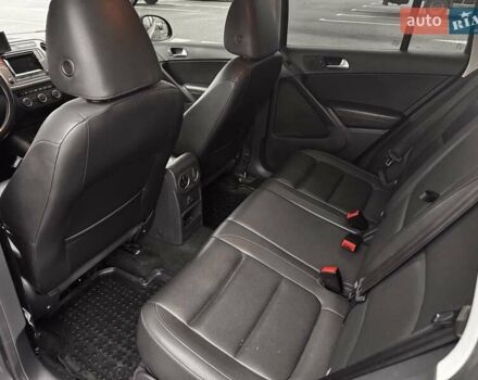 Серый Фольксваген Тигуан, объемом двигателя 1.98 л и пробегом 167 тыс. км за 10500 $, фото 10 на Automoto.ua