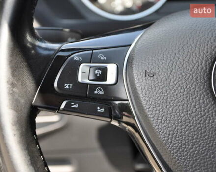 Сірий Фольксваген Тігуан, об'ємом двигуна 1.98 л та пробігом 174 тис. км за 20300 $, фото 33 на Automoto.ua