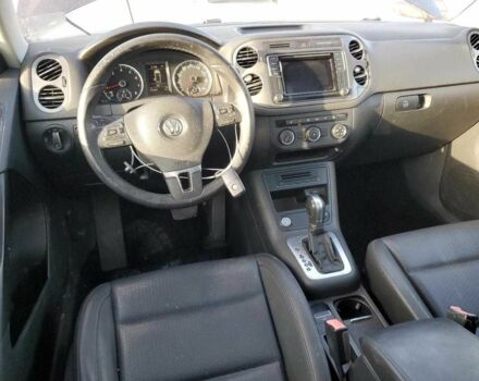 Сірий Фольксваген Тігуан, об'ємом двигуна 2 л та пробігом 147 тис. км за 2500 $, фото 7 на Automoto.ua