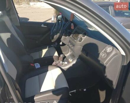 Сірий Фольксваген Тігуан, об'ємом двигуна 1.98 л та пробігом 193 тис. км за 7950 $, фото 4 на Automoto.ua