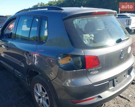 Сірий Фольксваген Тігуан, об'ємом двигуна 1.98 л та пробігом 193 тис. км за 7950 $, фото 2 на Automoto.ua