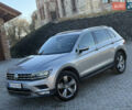 Серый Фольксваген Тигуан, объемом двигателя 2 л и пробегом 224 тыс. км за 25700 $, фото 4 на Automoto.ua