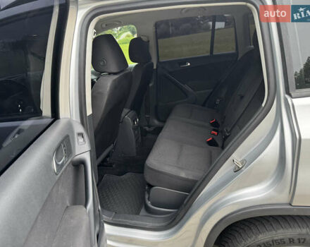 Серый Фольксваген Тигуан, объемом двигателя 1.98 л и пробегом 160 тыс. км за 13200 $, фото 14 на Automoto.ua