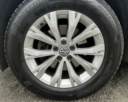 Серый Фольксваген Тигуан, объемом двигателя 1.97 л и пробегом 165 тыс. км за 25999 $, фото 6 на Automoto.ua