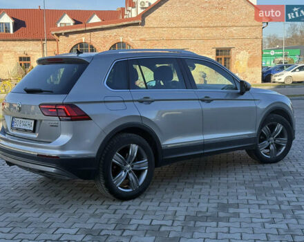 Серый Фольксваген Тигуан, объемом двигателя 2 л и пробегом 224 тыс. км за 25700 $, фото 11 на Automoto.ua
