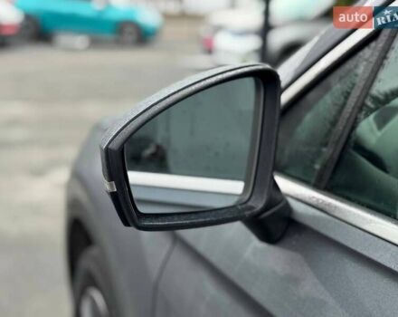 Сірий Фольксваген Тігуан, об'ємом двигуна 1.98 л та пробігом 152 тис. км за 18400 $, фото 9 на Automoto.ua