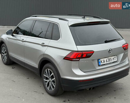 Серый Фольксваген Тигуан, объемом двигателя 2 л и пробегом 263 тыс. км за 18700 $, фото 11 на Automoto.ua