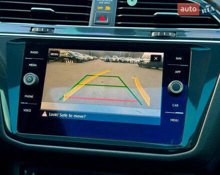 Серый Фольксваген Тигуан, объемом двигателя 2 л и пробегом 155 тыс. км за 18500 $, фото 40 на Automoto.ua