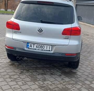 Серый Фольксваген Тигуан, объемом двигателя 1.98 л и пробегом 145 тыс. км за 12850 $, фото 9 на Automoto.ua