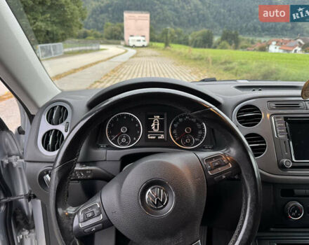 Серый Фольксваген Тигуан, объемом двигателя 1.98 л и пробегом 160 тыс. км за 13200 $, фото 8 на Automoto.ua