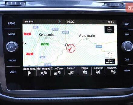 Сірий Фольксваген Тігуан, об'ємом двигуна 1.98 л та пробігом 119 тис. км за 22900 $, фото 35 на Automoto.ua