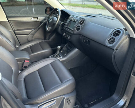 Сірий Фольксваген Тігуан, об'ємом двигуна 1.98 л та пробігом 158 тис. км за 13999 $, фото 21 на Automoto.ua