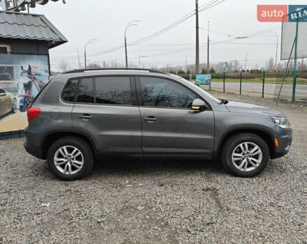 Серый Фольксваген Тигуан, объемом двигателя 1.98 л и пробегом 207 тыс. км за 13200 $, фото 4 на Automoto.ua