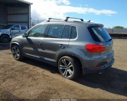 Серый Фольксваген Тигуан, объемом двигателя 2 л и пробегом 55 тыс. км за 8000 $, фото 2 на Automoto.ua