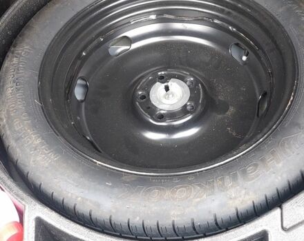 Сірий Фольксваген Тігуан, об'ємом двигуна 2 л та пробігом 48 тис. км за 14000 $, фото 12 на Automoto.ua