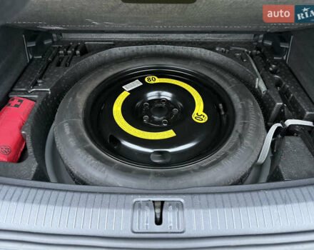 Серый Фольксваген Тигуан, объемом двигателя 2 л и пробегом 263 тыс. км за 18700 $, фото 56 на Automoto.ua