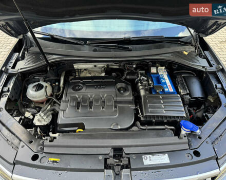 Серый Фольксваген Тигуан, объемом двигателя 2 л и пробегом 197 тыс. км за 22900 $, фото 21 на Automoto.ua