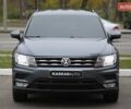 Сірий Фольксваген Тігуан, об'ємом двигуна 1.98 л та пробігом 160 тис. км за 16900 $, фото 1 на Automoto.ua
