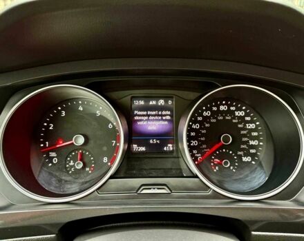 Серый Фольксваген Тигуан, объемом двигателя 2 л и пробегом 77 тыс. км за 19700 $, фото 12 на Automoto.ua