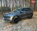 Серый Фольксваген Тигуан, объемом двигателя 2 л и пробегом 215 тыс. км за 21500 $, фото 2 на Automoto.ua