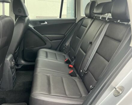 Сірий Фольксваген Тігуан, об'ємом двигуна 2 л та пробігом 172 тис. км за 11890 $, фото 8 на Automoto.ua