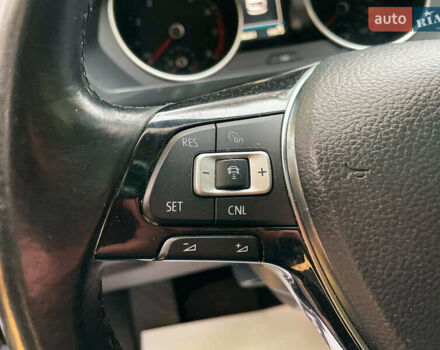 Серый Фольксваген Тигуан, объемом двигателя 2 л и пробегом 205 тыс. км за 16940 $, фото 35 на Automoto.ua