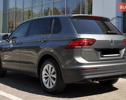 Сірий Фольксваген Тігуан, об'ємом двигуна 1.98 л та пробігом 119 тис. км за 22900 $, фото 3 на Automoto.ua