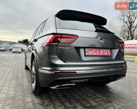 Сірий Фольксваген Тігуан, об'ємом двигуна 1.98 л та пробігом 163 тис. км за 28600 $, фото 6 на Automoto.ua