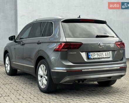 Серый Фольксваген Тигуан, объемом двигателя 2 л и пробегом 197 тыс. км за 22900 $, фото 9 на Automoto.ua