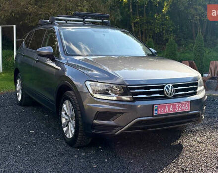 Сірий Фольксваген Тігуан, об'ємом двигуна 1.98 л та пробігом 149 тис. км за 17800 $, фото 1 на Automoto.ua