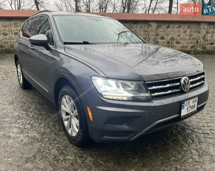 Серый Фольксваген Тигуан, объемом двигателя 2 л и пробегом 126 тыс. км за 19400 $, фото 18 на Automoto.ua