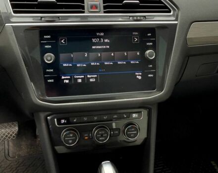 Серый Фольксваген Тигуан, объемом двигателя 2 л и пробегом 167 тыс. км за 15999 $, фото 19 на Automoto.ua