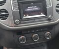 Сірий Фольксваген Тігуан, об'ємом двигуна 2 л та пробігом 48 тис. км за 14000 $, фото 9 на Automoto.ua