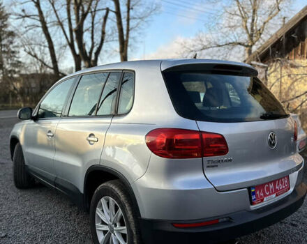 Серый Фольксваген Тигуан, объемом двигателя 2 л и пробегом 104 тыс. км за 13200 $, фото 4 на Automoto.ua