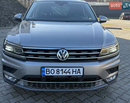 Серый Фольксваген Тигуан, объемом двигателя 2 л и пробегом 224 тыс. км за 25700 $, фото 40 на Automoto.ua