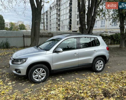 Сірий Фольксваген Тігуан, об'ємом двигуна 1.98 л та пробігом 199 тис. км за 12700 $, фото 2 на Automoto.ua