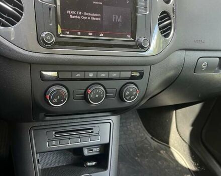 Серый Фольксваген Тигуан, объемом двигателя 1.98 л и пробегом 120 тыс. км за 15700 $, фото 8 на Automoto.ua