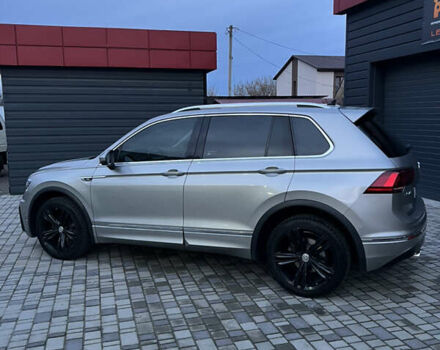 Серый Фольксваген Тигуан, объемом двигателя 1.97 л и пробегом 116 тыс. км за 28000 $, фото 6 на Automoto.ua