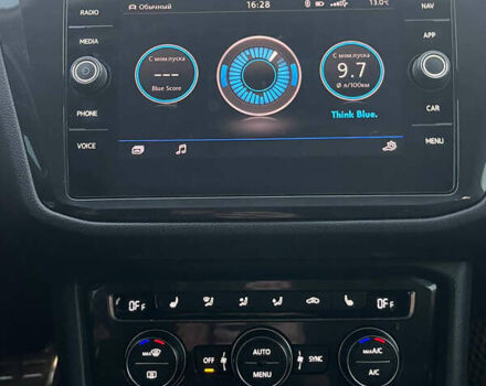 Серый Фольксваген Тигуан, объемом двигателя 1.98 л и пробегом 127 тыс. км за 17800 $, фото 21 на Automoto.ua