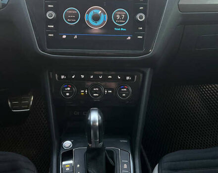 Серый Фольксваген Тигуан, объемом двигателя 1.98 л и пробегом 127 тыс. км за 17800 $, фото 22 на Automoto.ua